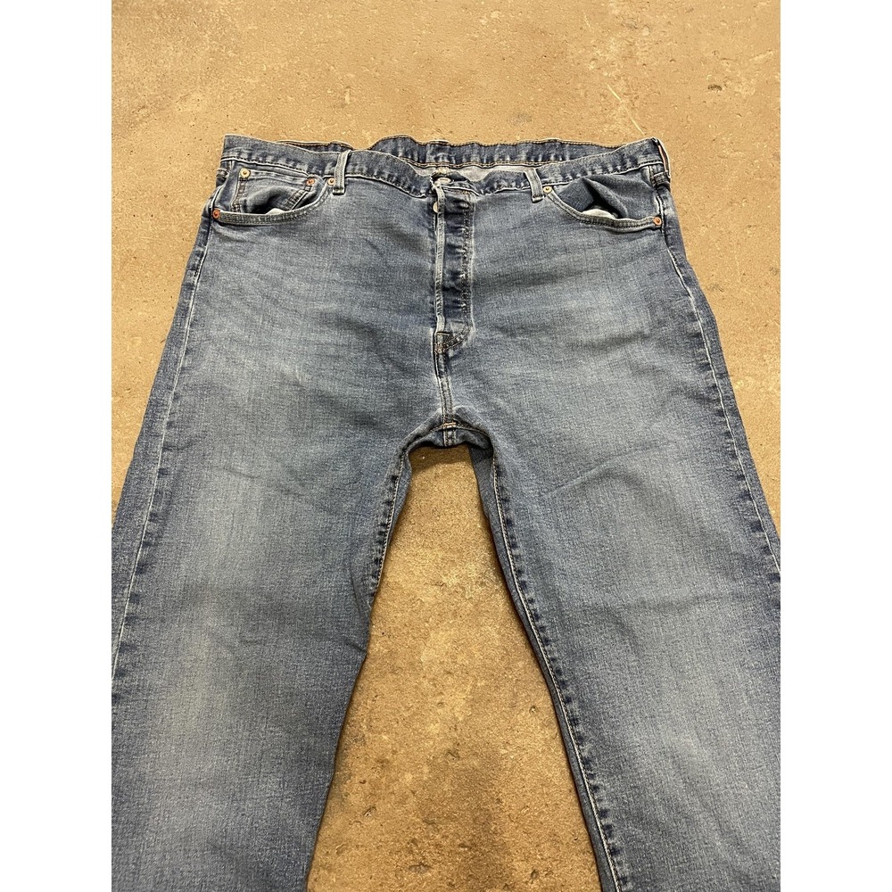Levis 501 Jeans Mens 42x30 Medium Wash Blue Straight Leg Button Fly Distressed - Picture 4 of 16